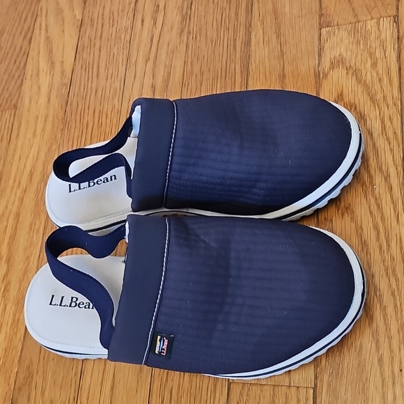 L.L.Bean Kids' Airlight Slippers in Navy Blue. - Picture 3 of 10